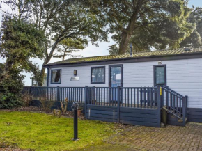 Stunning Cliff Top Cottage - Uk48809